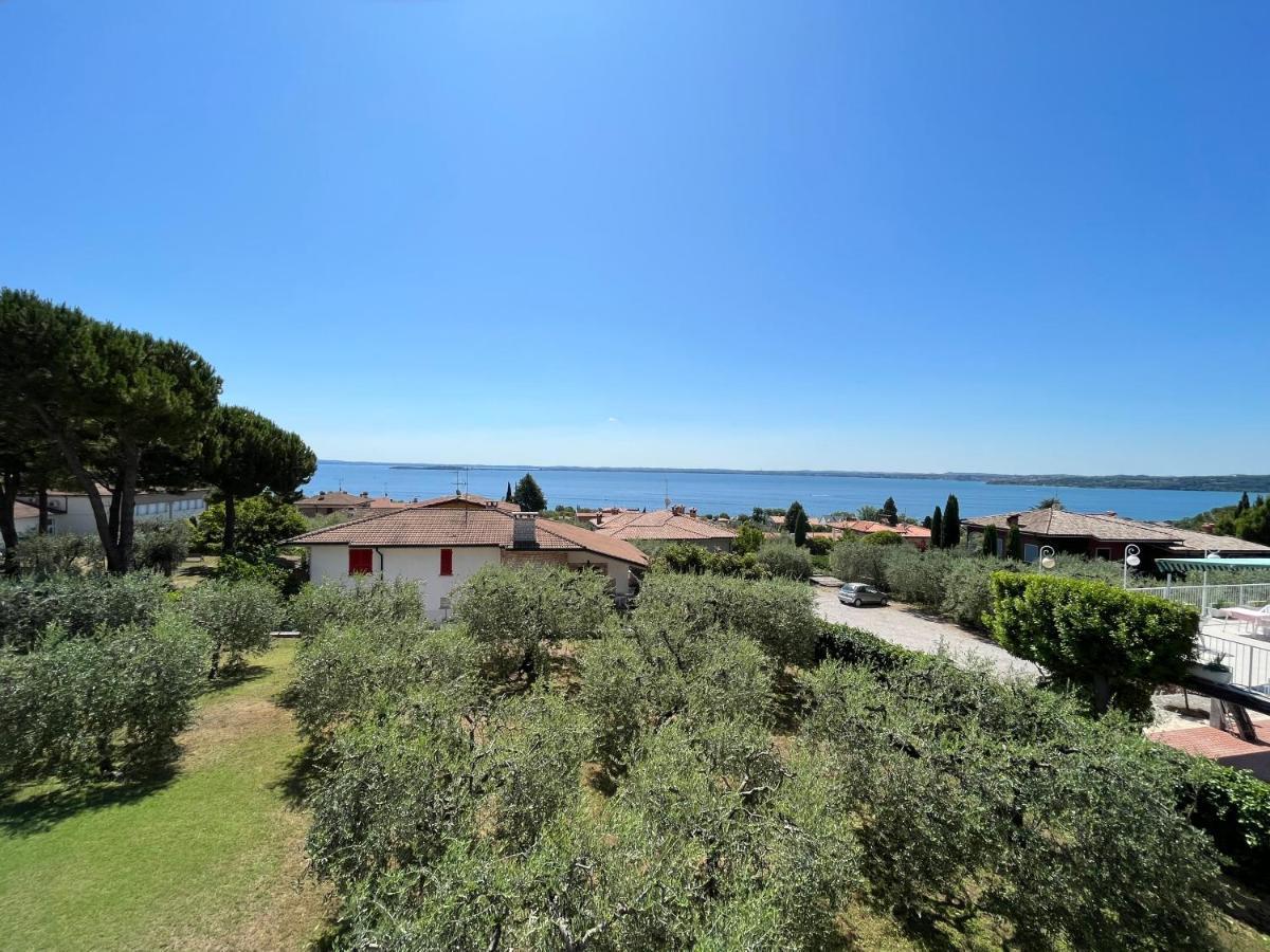 Bilocale A Due Passi Dal Lago Moniga del Garda Ngoại thất bức ảnh